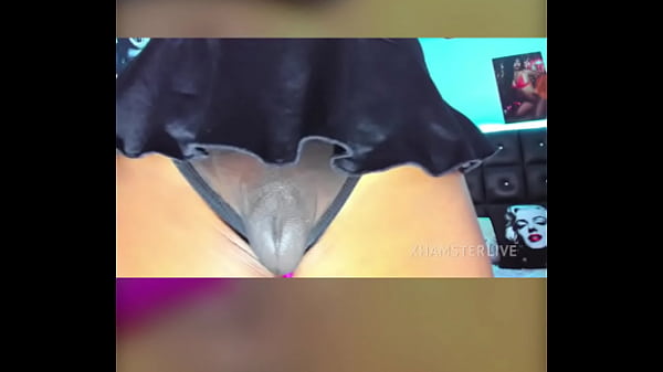 Cette chatteest un_cadeau délicieux