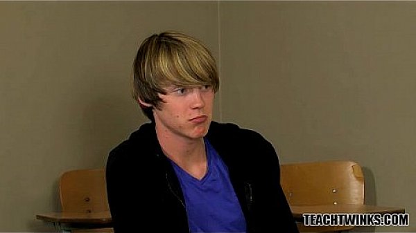 Tyler Andrews fucks Elijah 