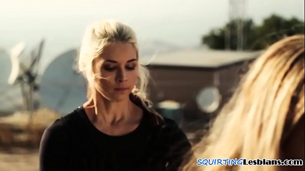 Busty lezzie squirts while_queeningher gf