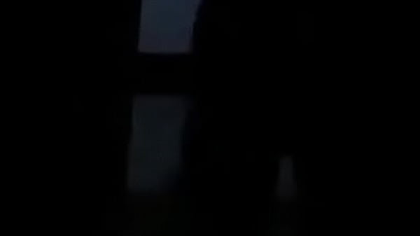 Ragazza italiana una vera bomba di sensualit&agrave; balla e eccita l'amante