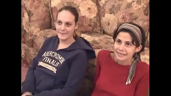 Play MP4 - Slim young blonde and brunette lesbians 69