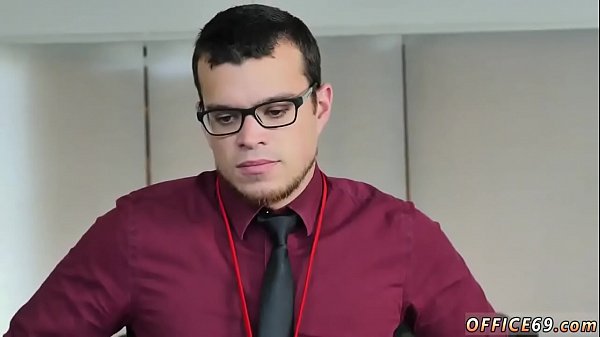 Student gay sex boys tube Does nude yoga motivate more than roasting 