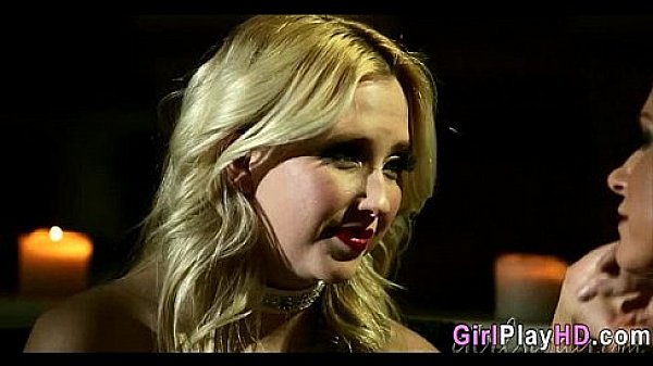 Lesbians enjoying themselves 1112 