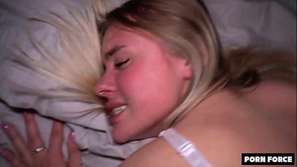 BigBooty Blonde MANHANDLED In The College Dorm - MIRADAVID - BLEACHED RAW - EP 33