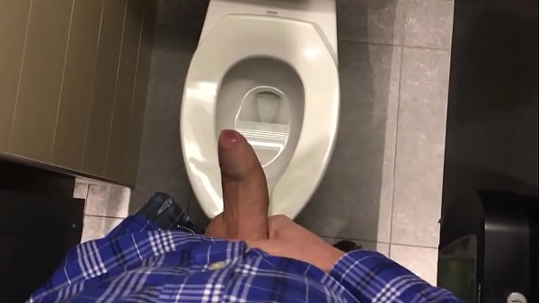 Play MP4 - Got horny at work so I jacked off in the bathroom
