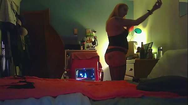 Play MP4 - Lady Muffin & Poppa Teddy