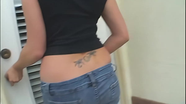 Vanilla Skye Is Not Quite As Slutty As The Other Women In This Movie thumbnail