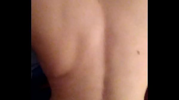 Play MP4 - Mi vecina Colombiana&comma; vino a pedir cafe y se llevo toda mi leche&period;