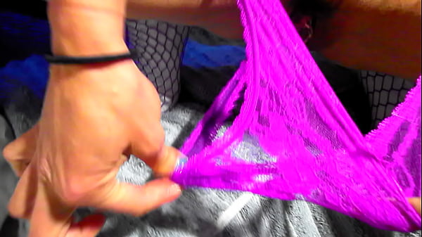 Play MP4 - Indian Piss Princess pissing in her panties