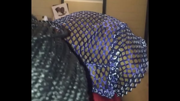 Play MP4 - Early morning head