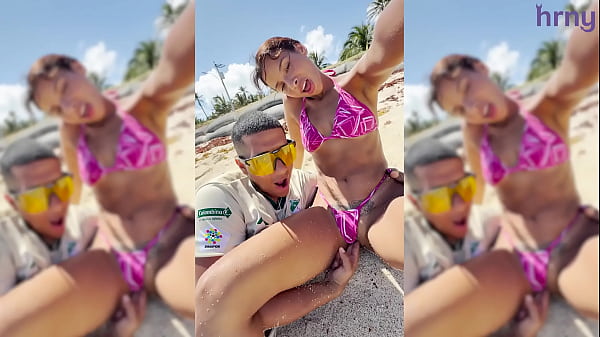 Sexy latina college girl fingered on the beach during spring break 