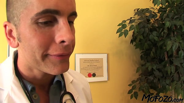 Play MP4 - MOFOZO&period;com - Naughty Step Daughter Gets A Facial From The Doctor