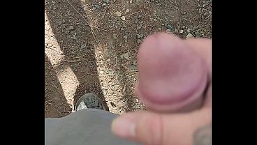 Quick cum outside 