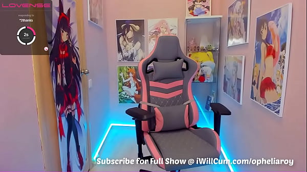 Perfect Bubble Butt PAWG GetsOiled Up and Real Nasty