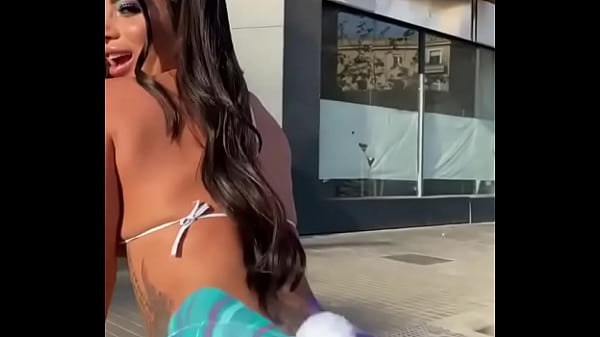 Ovos do Coelh&atilde_o rebolando