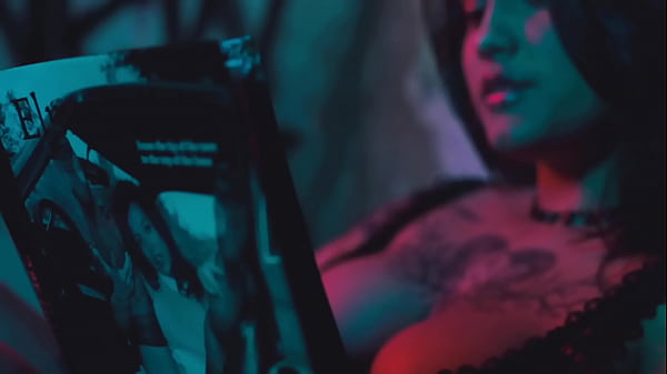 Nonton Latin Lesbians Foot Licking # thumbnail