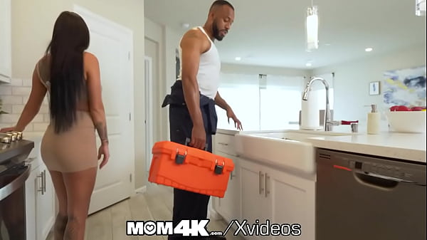 Play MP4 - MOM4K Huge BBC Handyman Over Flows Busty Mom With Several Creampies