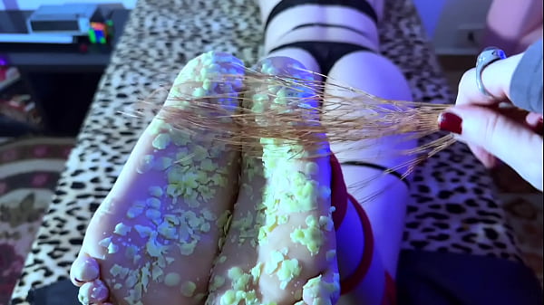 I'm just warming up your soles 