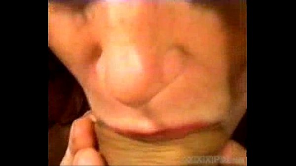 Play MP4 - Massive cock blowjob