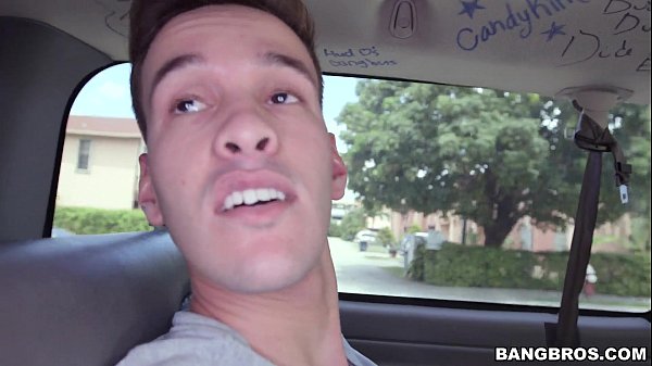 Play MP4 - Kelsi Monroe Fucks Random Guy on the Bus