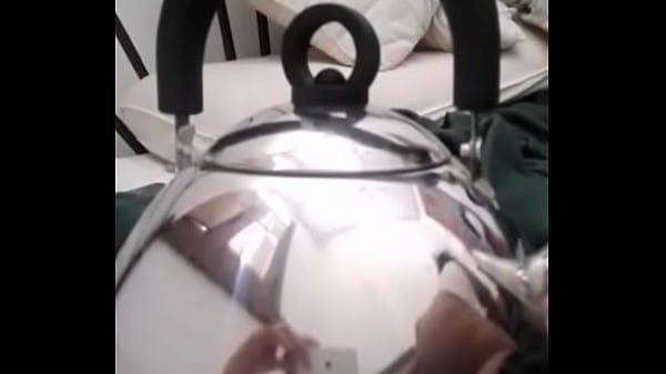 Play MP4 - Haciendoselo rico a Felicia la se&ntilde;ora de la limpieza