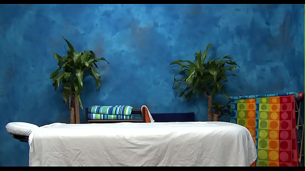 Nonton Massage Fucking thumbnail