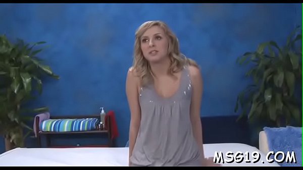 Peachy blondie receives big o 