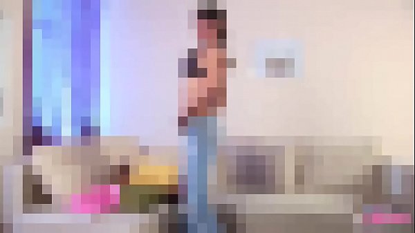 I feel so sexy in these super tight jeans