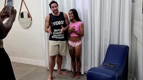 Bastidores Da Grava&ccedil;&atilde;o A Novinha Pequeninha Jasmine Santana Dando Muito Cu Na Pele Pro Jr Doidera E Thiago Escobar thumbnail