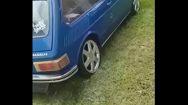 Brasilia fudendo gostoso a grama 