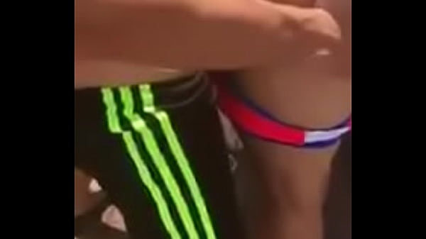 Transmisi&oacute_n Chicos Bisex Culiando en Vivo por Twitter