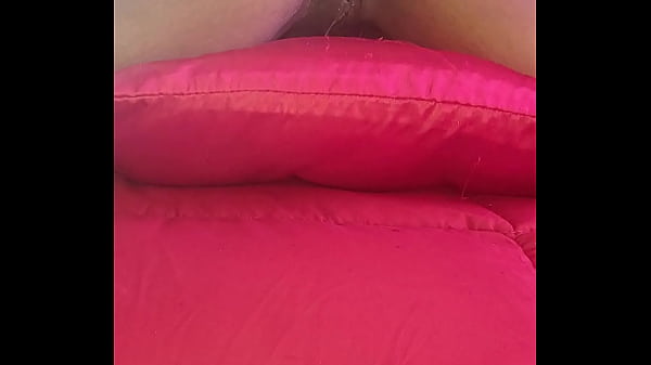 Play MP4 - Moaning &comma;grinding my tight vagina on my pillow until I cum hard