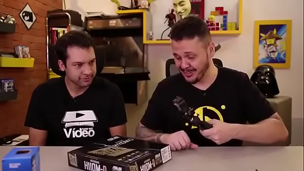 Especialista delicia montando pc com professor gostosinho 