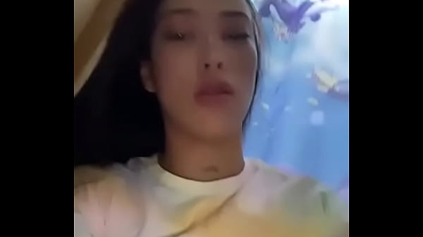 Nonton Latina Teen Deepthroat Puke Training thumbnail