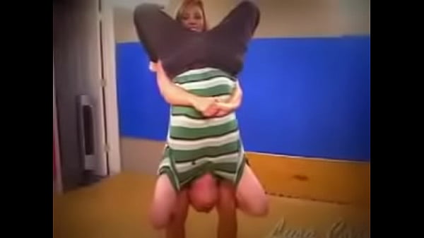 Lift and carry piledriver 