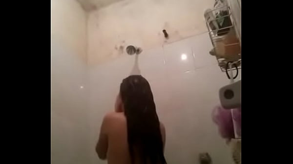 Play MP4 - Ba&ntilde;andome para mi amante