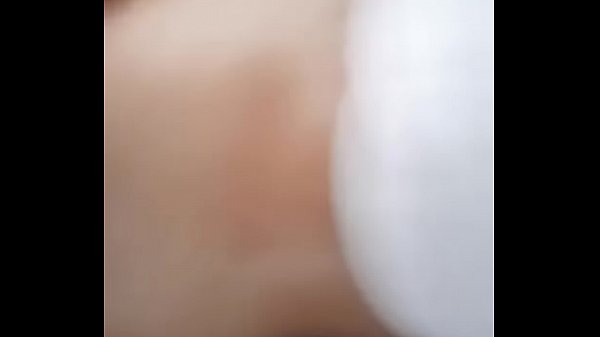 Play MP4 - Una culeada rapido en el auto