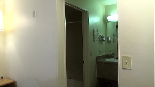 Play MP4 - Jules Jennings Casting POV 1