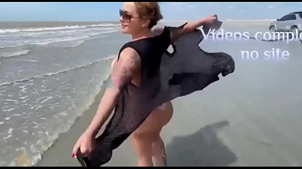 Cassi encontra bugueiro depois da praia e leva pra chuparo pau dele na varanda - www.cassianacosta.com