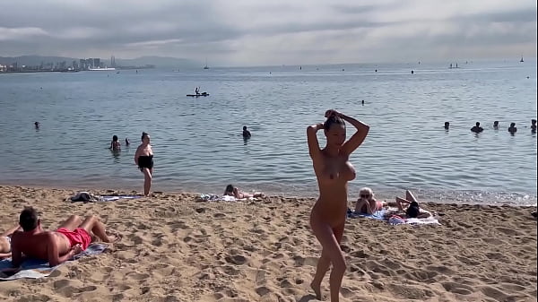 Play MP4 - Naked Monika Fox Swims In The Sea And Walks Along The Beach On A Public Beach In Barcelona