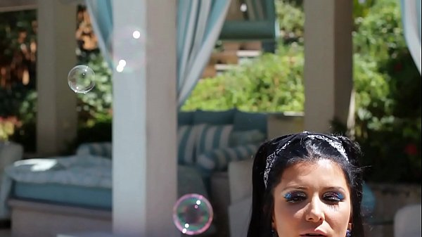 Abigail and Romi Get Wet ( BTS Photoshoot) We Love_Getting NakedTogether