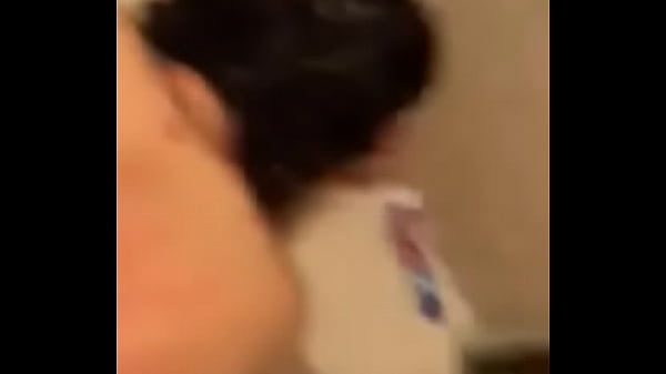 Le encanta que le de por el culito