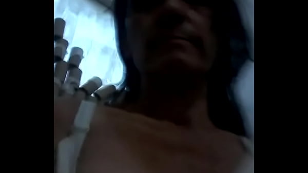 Play MP4 - Espero que les gusten mis pechos