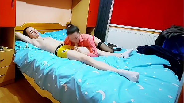 Nonton Passionate Sex Before Bed thumbnail