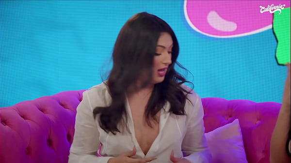 Clara and in a hot game where they play and suck each other 