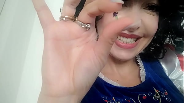 Oh Come Here Dwarf, Let Me Vore You, Im Your Snowhite thumbnail