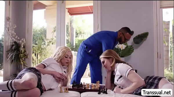 TBabe Jenna Gargles and TGirl Izzy Wilde both gets fuck by a guy 