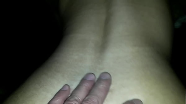 HETERO CASADO ME LLENA LA COLA DE LECHE 