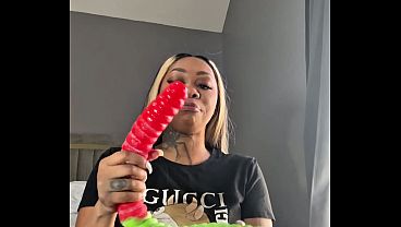 Giant gummy worm 2026 