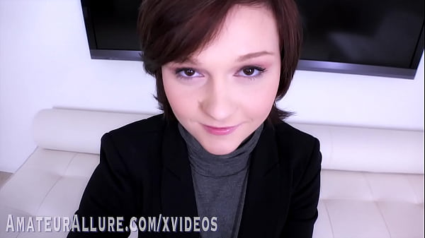 Lexi mansfield & emma wilson can't wait to get a cock in their mouthes